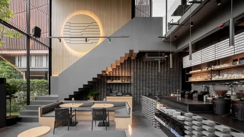 Vị trí quán cà phê không tốt phải làm sao